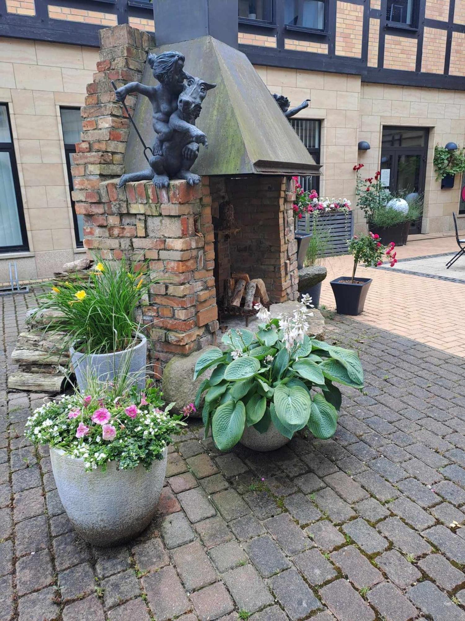 Hotel Rabenstein Raben Steinfeld Екстериор снимка